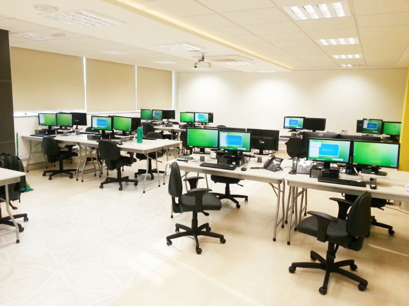 Escritórios Amplos: Mais Conforto e Produtividade para Times em Porto Alegre